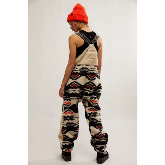 NWT FP Movement Printed Hit The Slopes Salopette Black Fairisle Combo Size Small - Picture 6 of 13